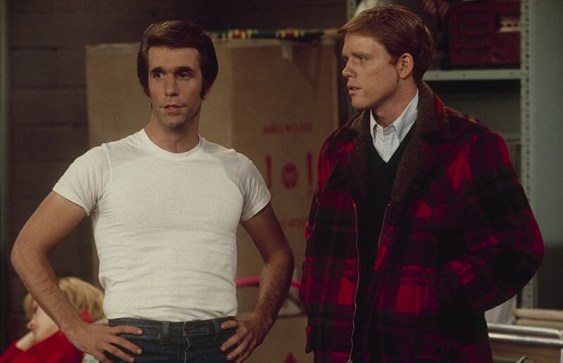 HAPPY DAYS - "Fonzie Loves Pinky" which aired on September 21, 1976. (Photo by ABC Photo Archives/Disney General Entertainment Content via Getty Images) HENRY WINKLER;RON HOWARD