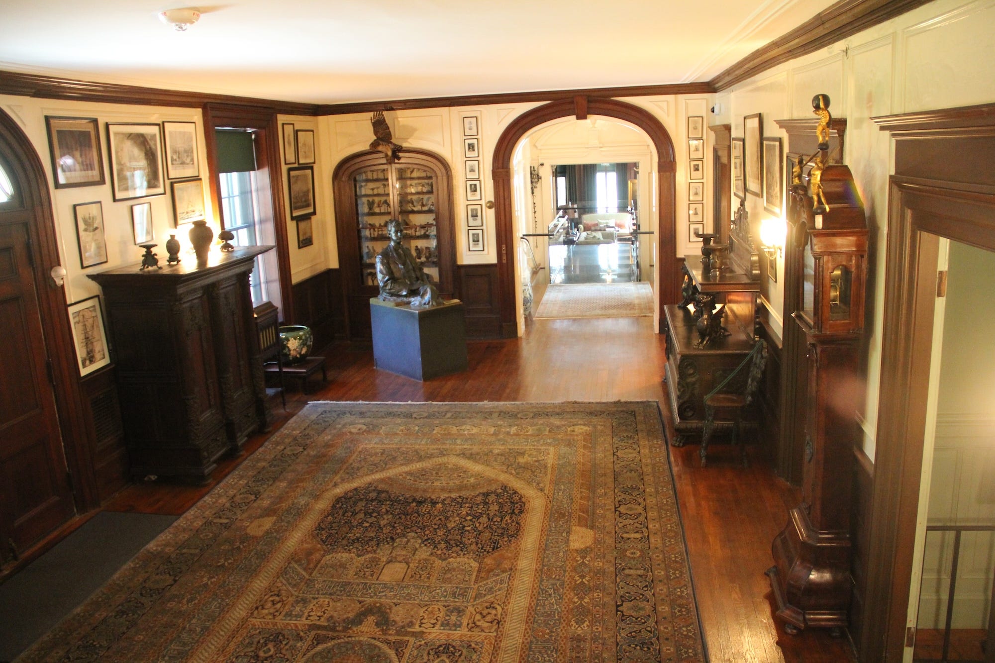 The entryway at Springwood.