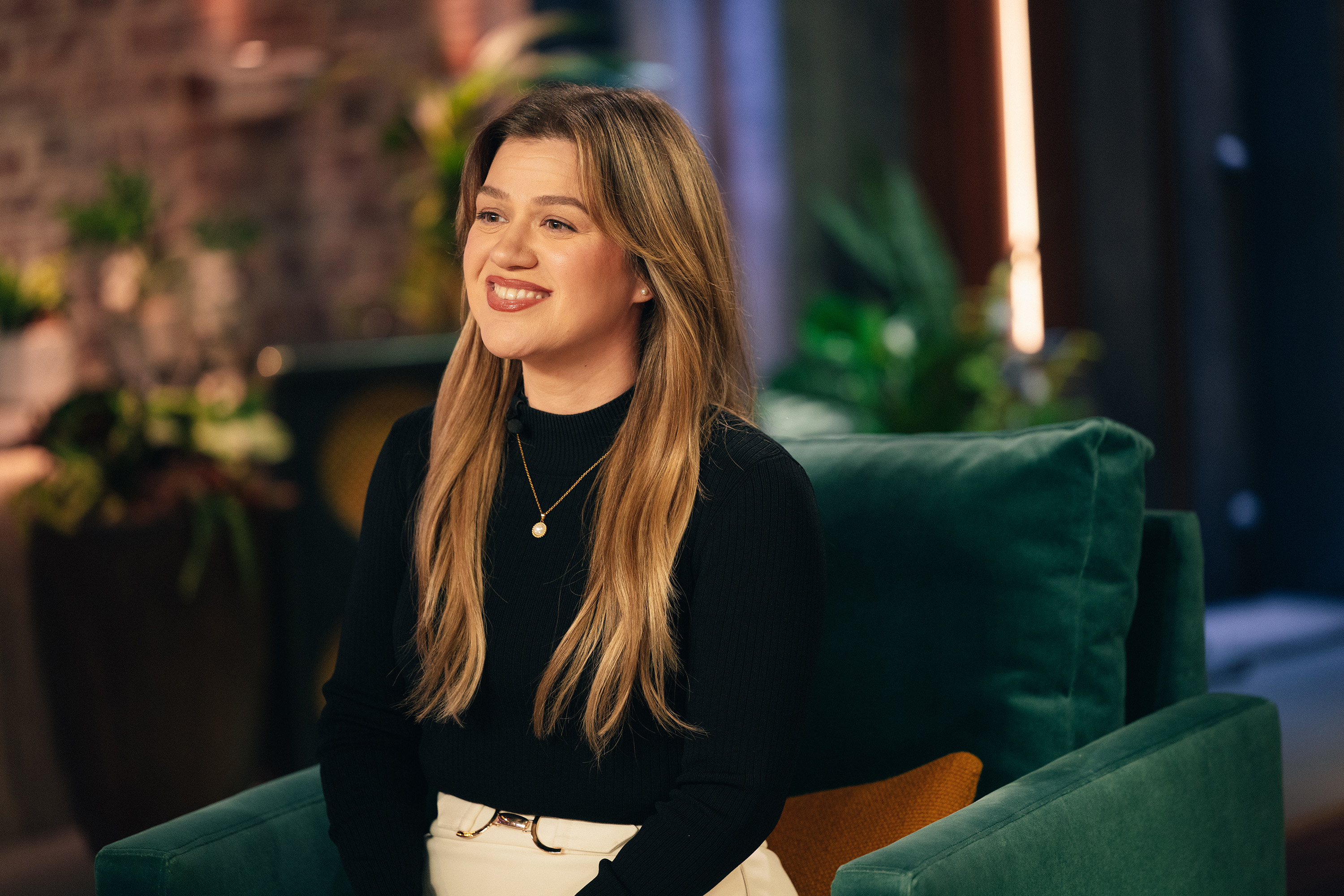 Kelly Clarkson.