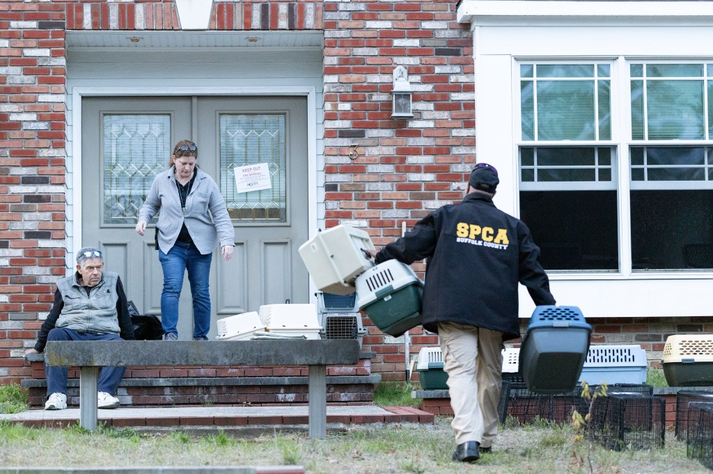 Suffolk County SPCA at house in Bohemia where 100 dead cats were found on May 3, 2025.