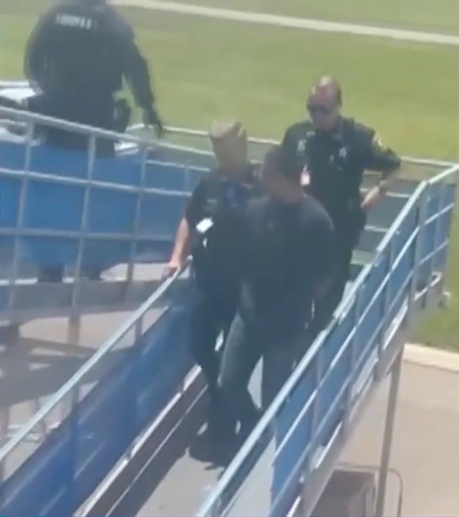 The Pinellas County Sheriff’s Officers were waiting for the plane upon landing after responding to a call of a “verbal bomb threat.”