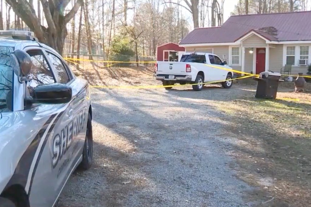 the alleged 17-year-old killer was the one to call 911.
