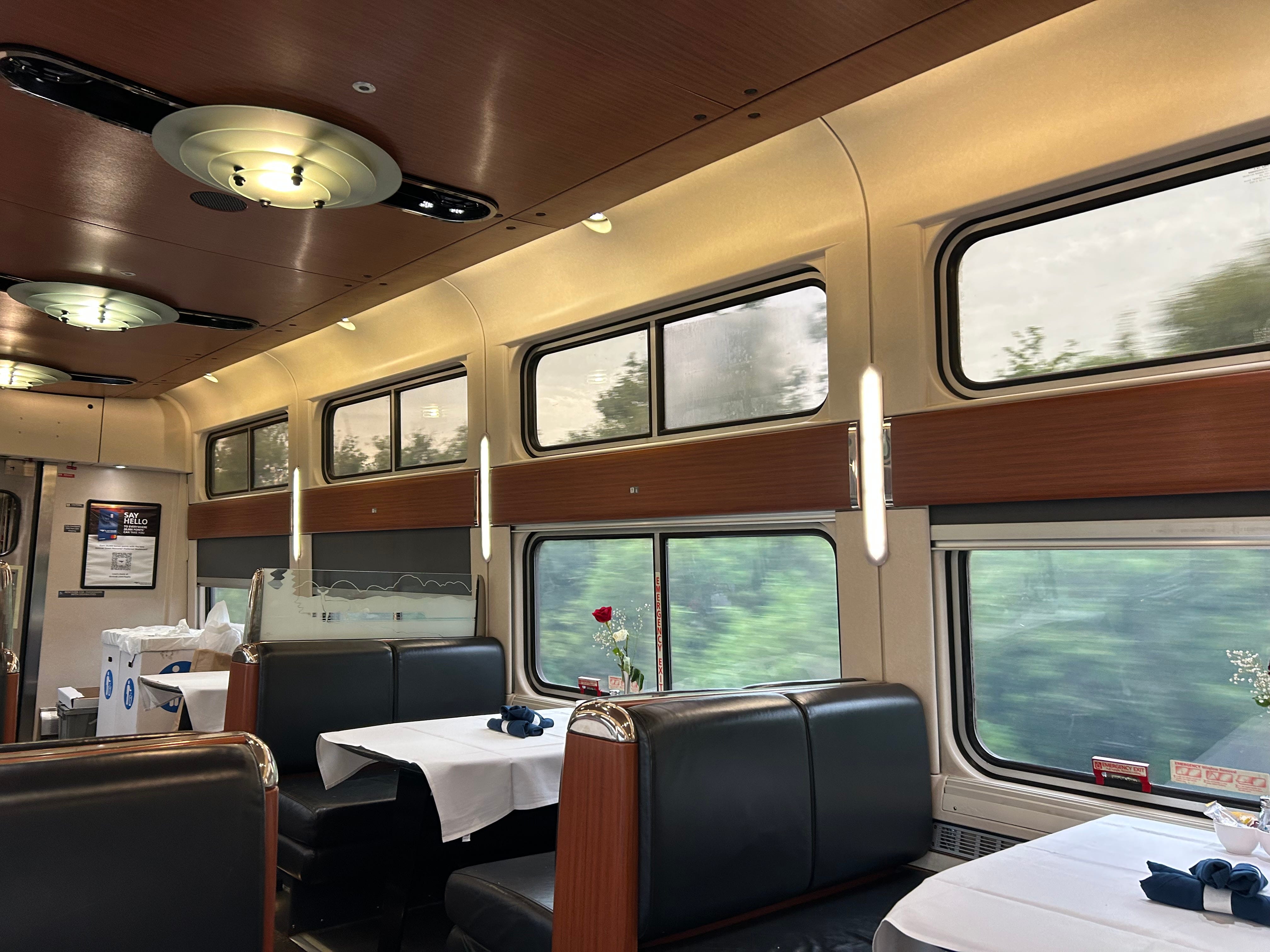 dining car amtrak first class