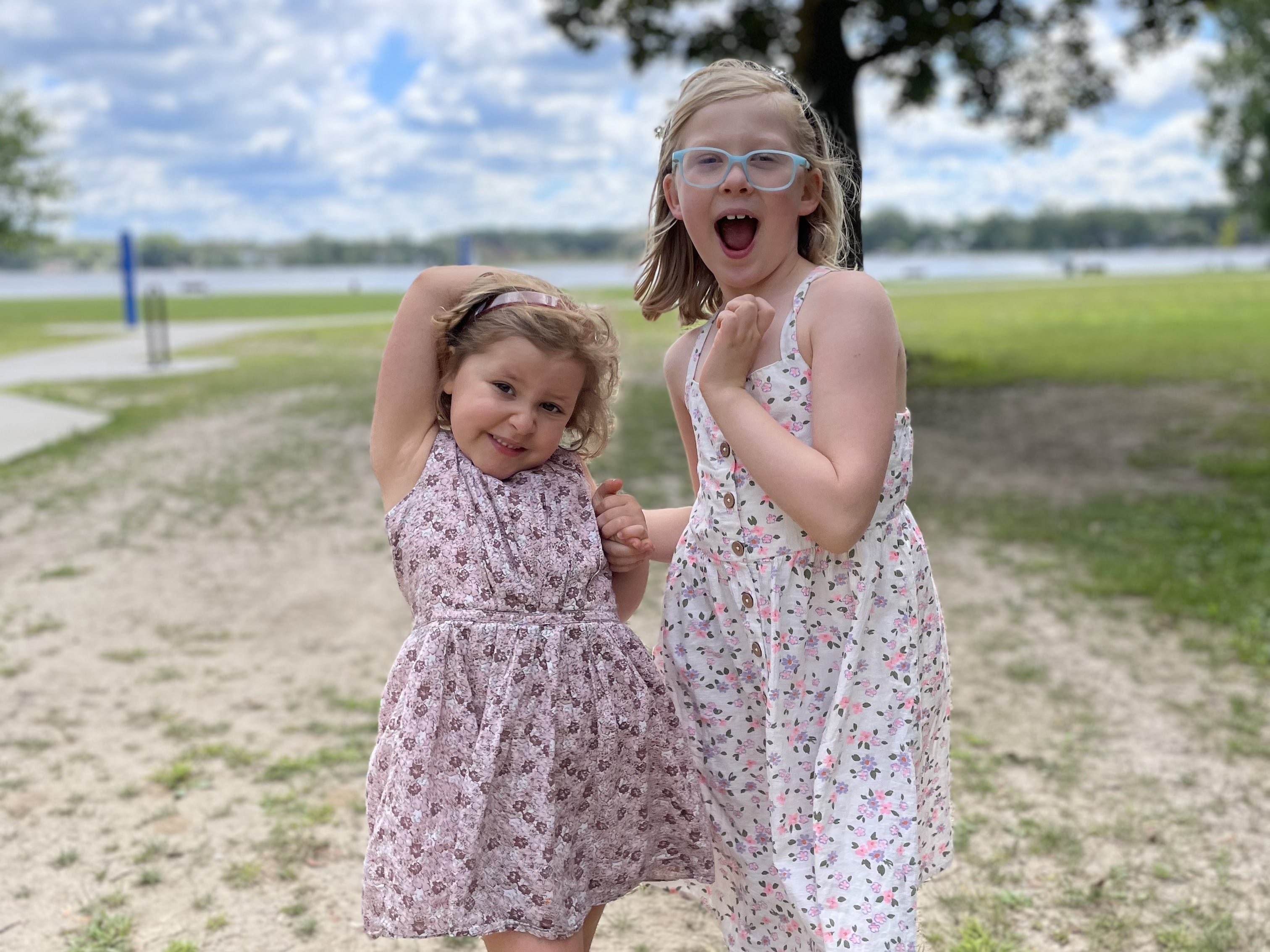 Brendan Knapp's two daughters
