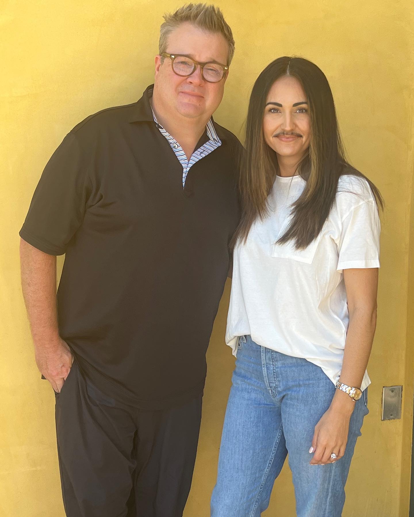 Lindsay Schweitzer and Eric Stonestreet.