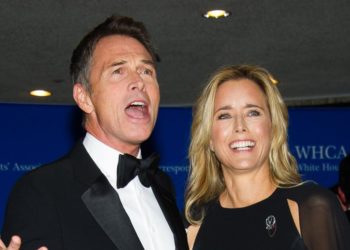 ‘Madam Secretary’ co-stars Téa Leoni and Tim Daly are now real-life spouses