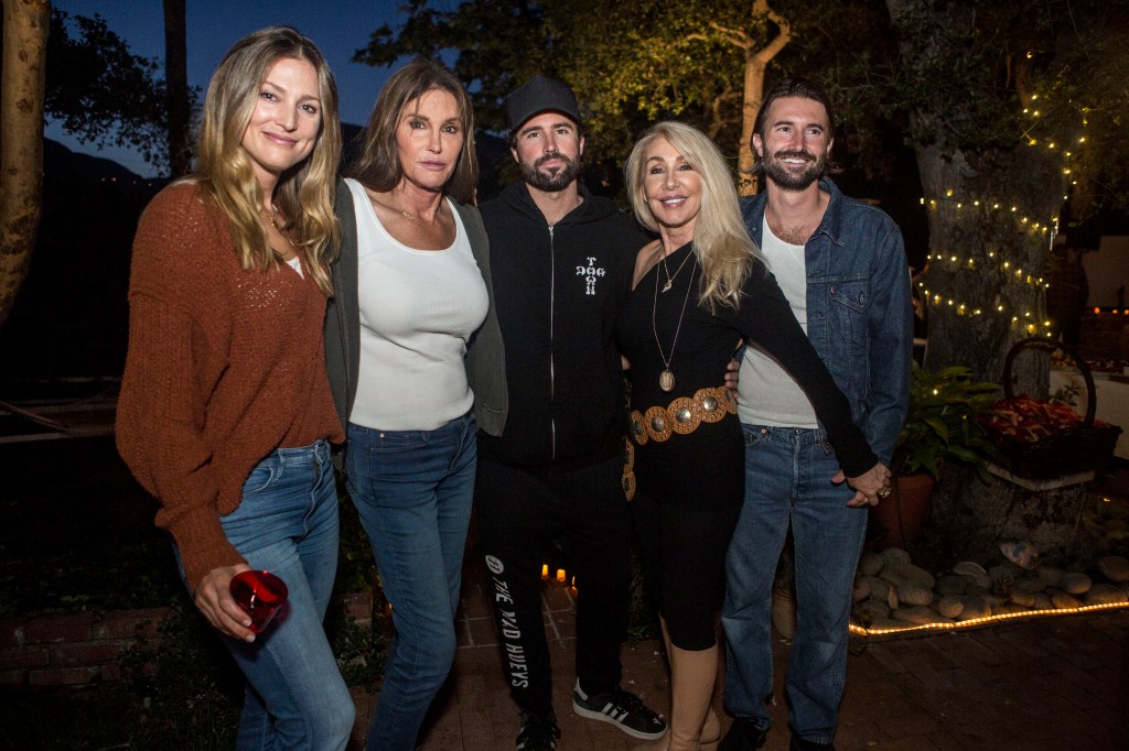 Caitlyn Jenner and Linda Thompson with their sons Brandon and Brody Jenner as well as Caitlyn's daughter Cassandra Marino.