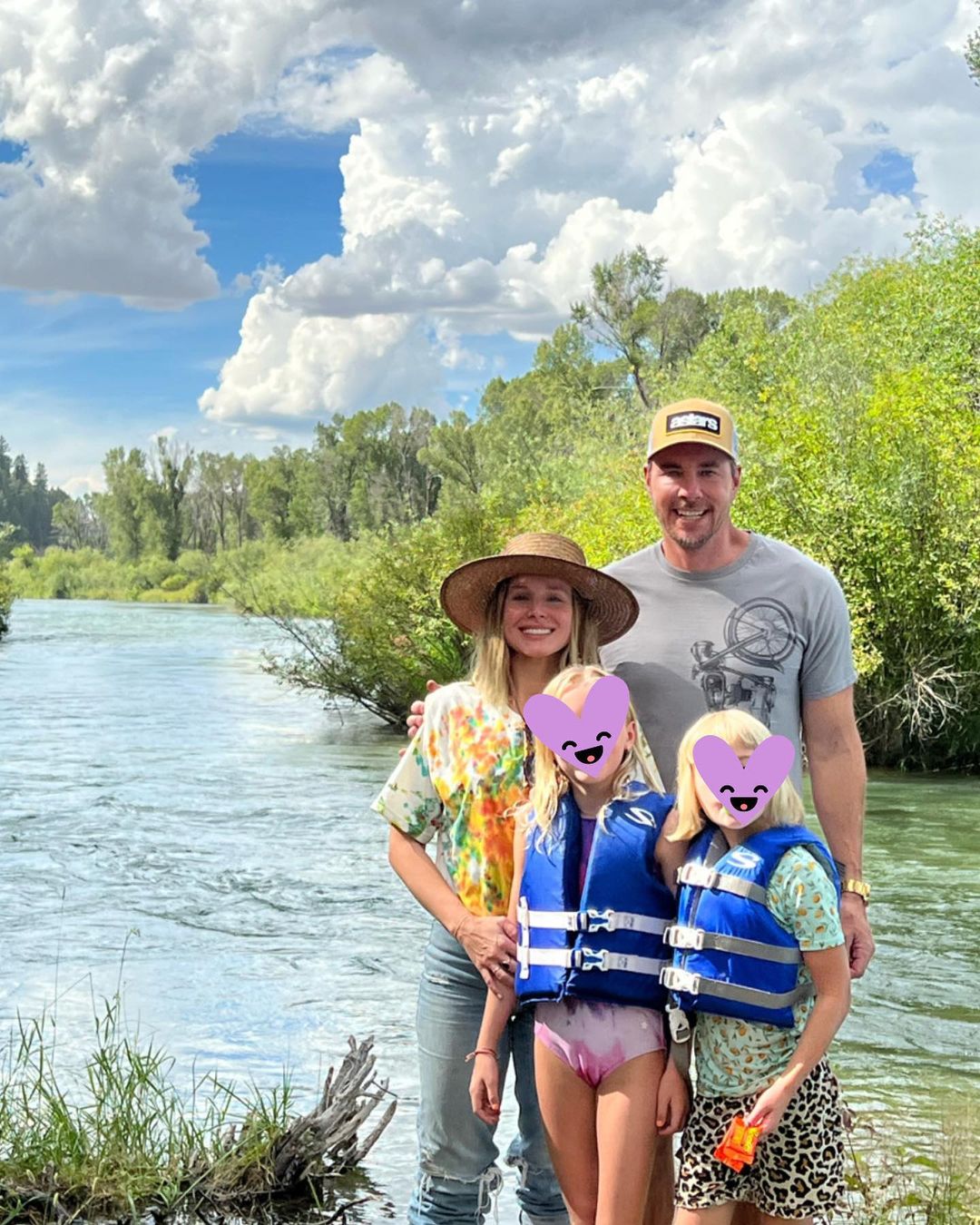 Kristen Bell, Dax Shepard and kids via Instagram