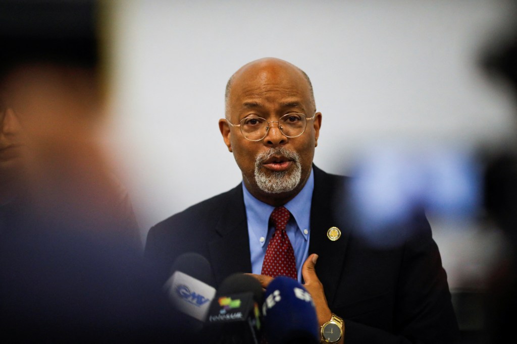 Rep. Glenn Ivey advocating for the release of Kilmar Abrego Garcia.