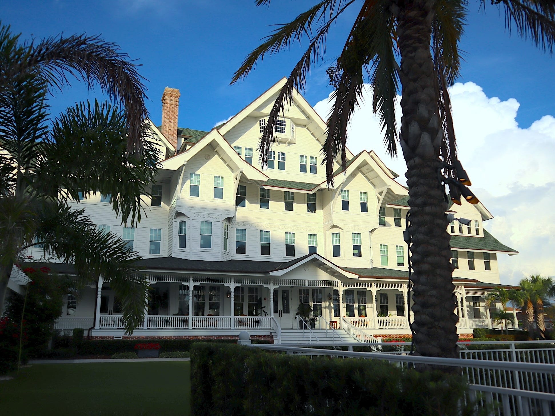 belleview inn outside