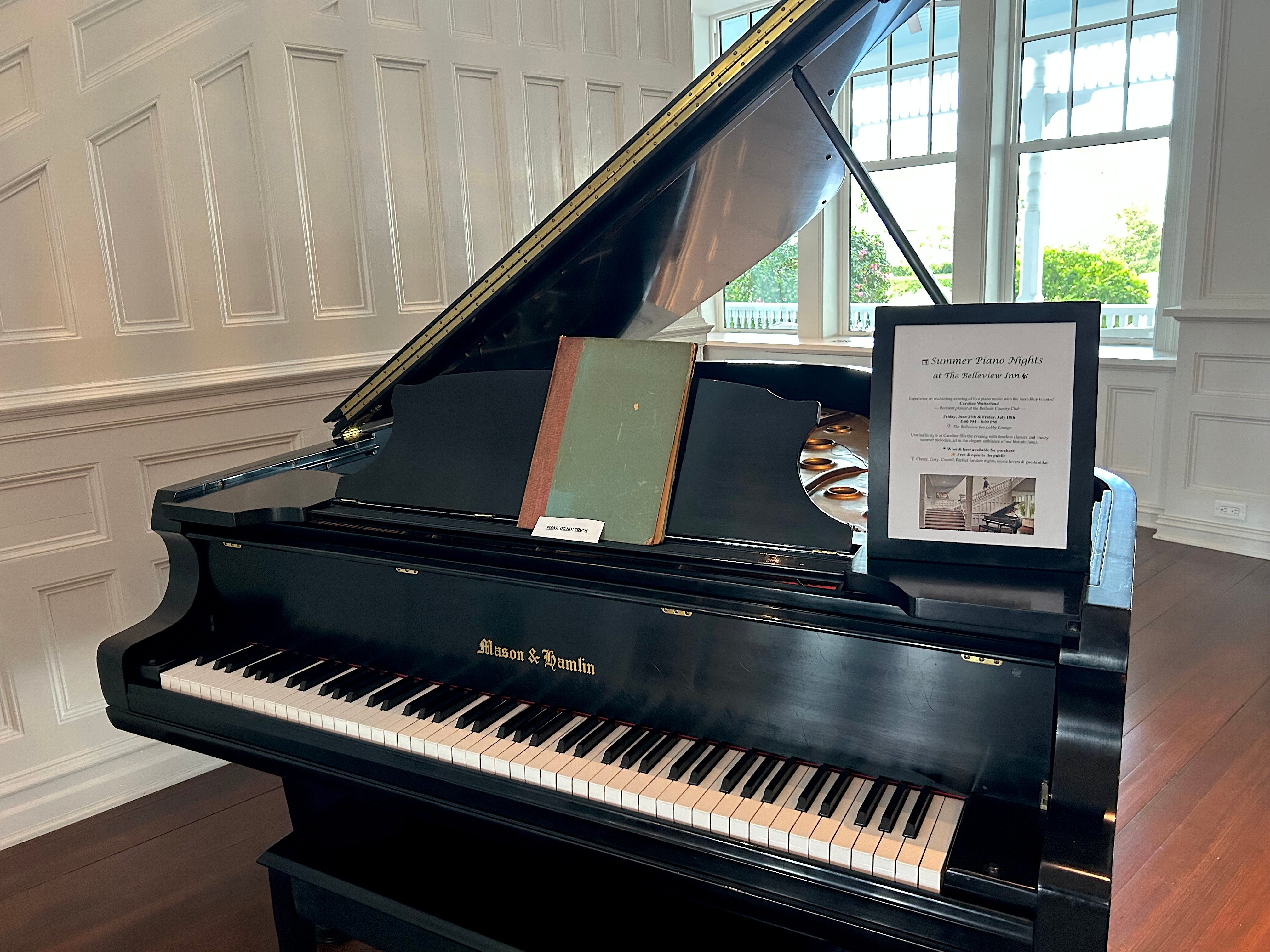 grand piano at the belleview inn hotel