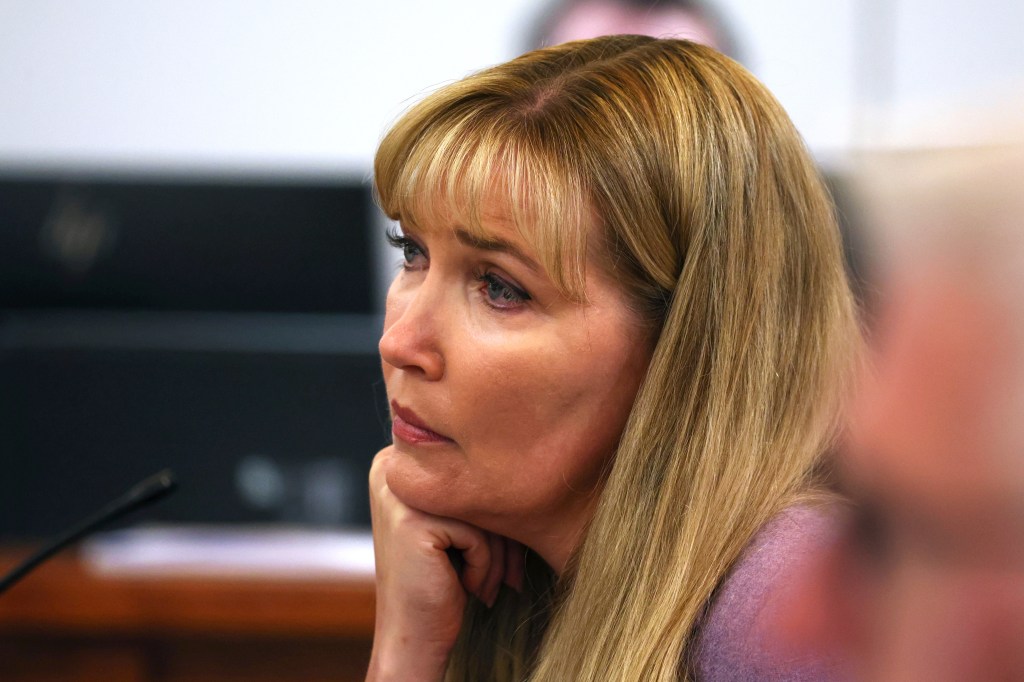 Minnesota state Senator Nicole Mitchell at her felony burglary trial.