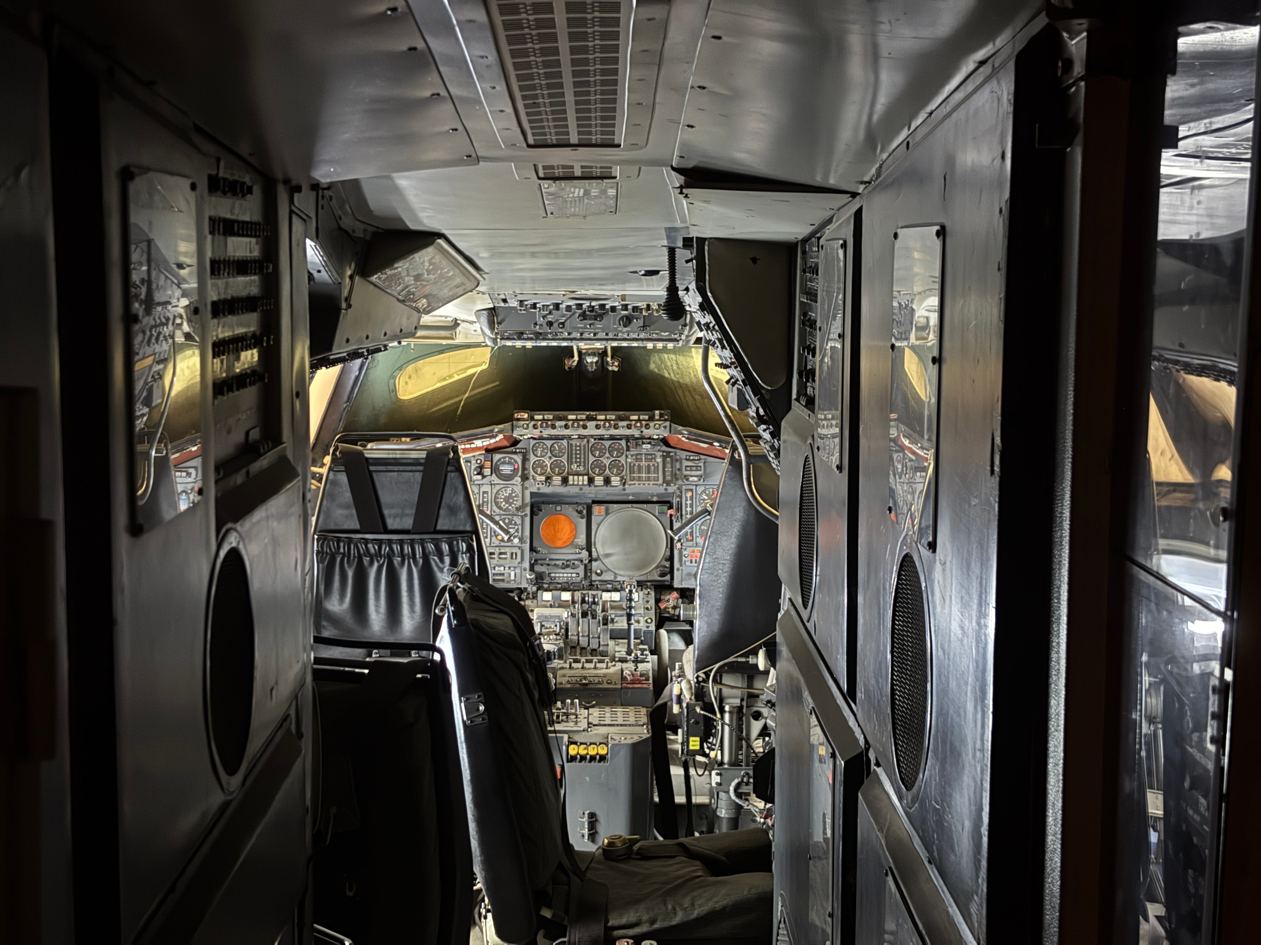 The cockpit on Concorde 001