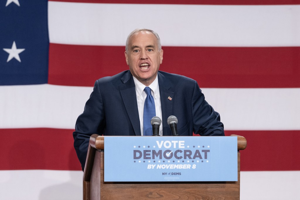 NYS Comptroller Thomas DiNapoli speaking at a Democratic campaign rally.