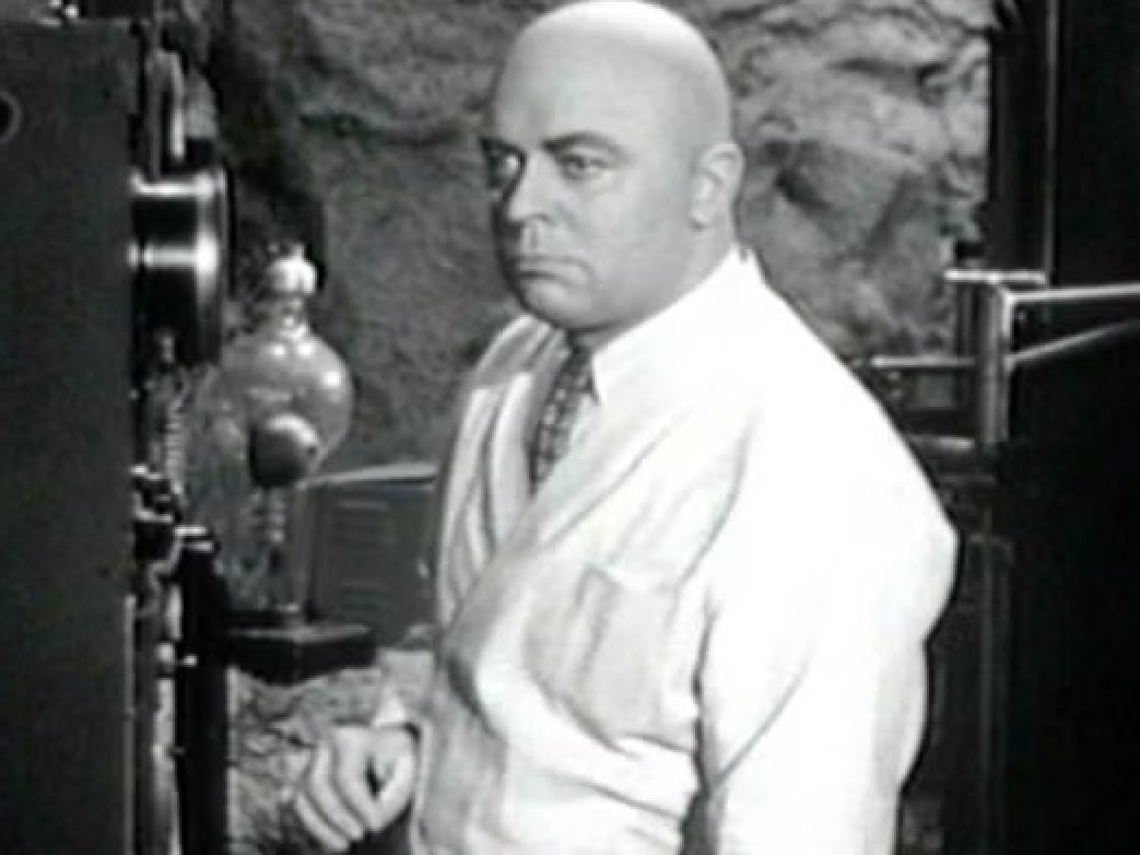 lyle talbot as lex luthor in superman vs atom man