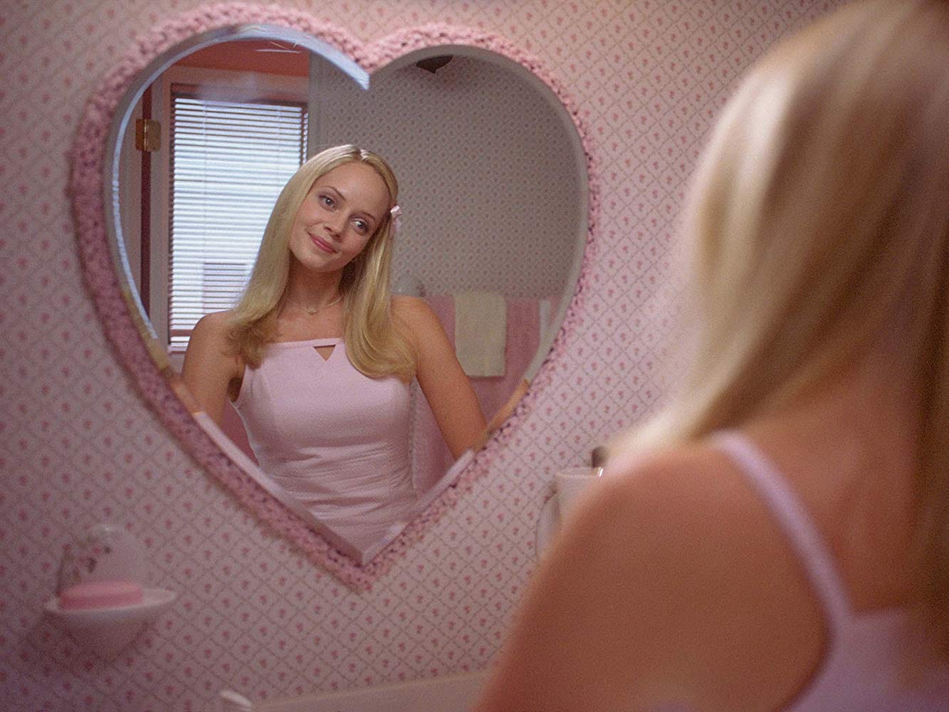 mirror sugar and spice