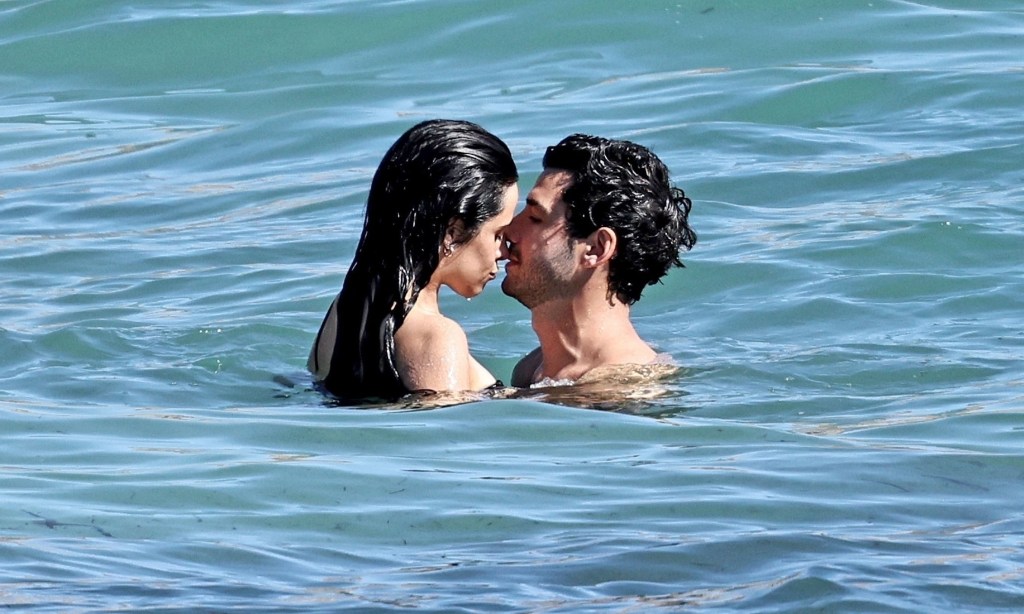 Camila Cabello and her billionaire boyfriend, Henry Junior Chalhoub, were photographed passionately kissing in Spain on Monday.