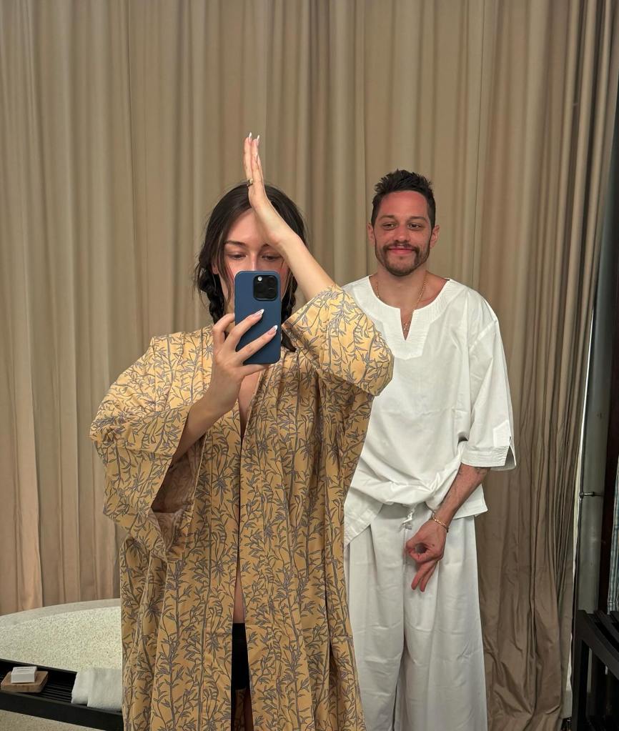 Pete Davidson and his girlfriend Elsie Hewitt.