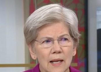 Warren: Paramount Lawsuit Settlement with Trump Likely ‘Bribery’