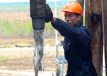 Energy Sec’y: Sanctioning Russian Oil ‘Biggest Pressure You Can Put on Them’, ‘Very Real’ Chance We Do It