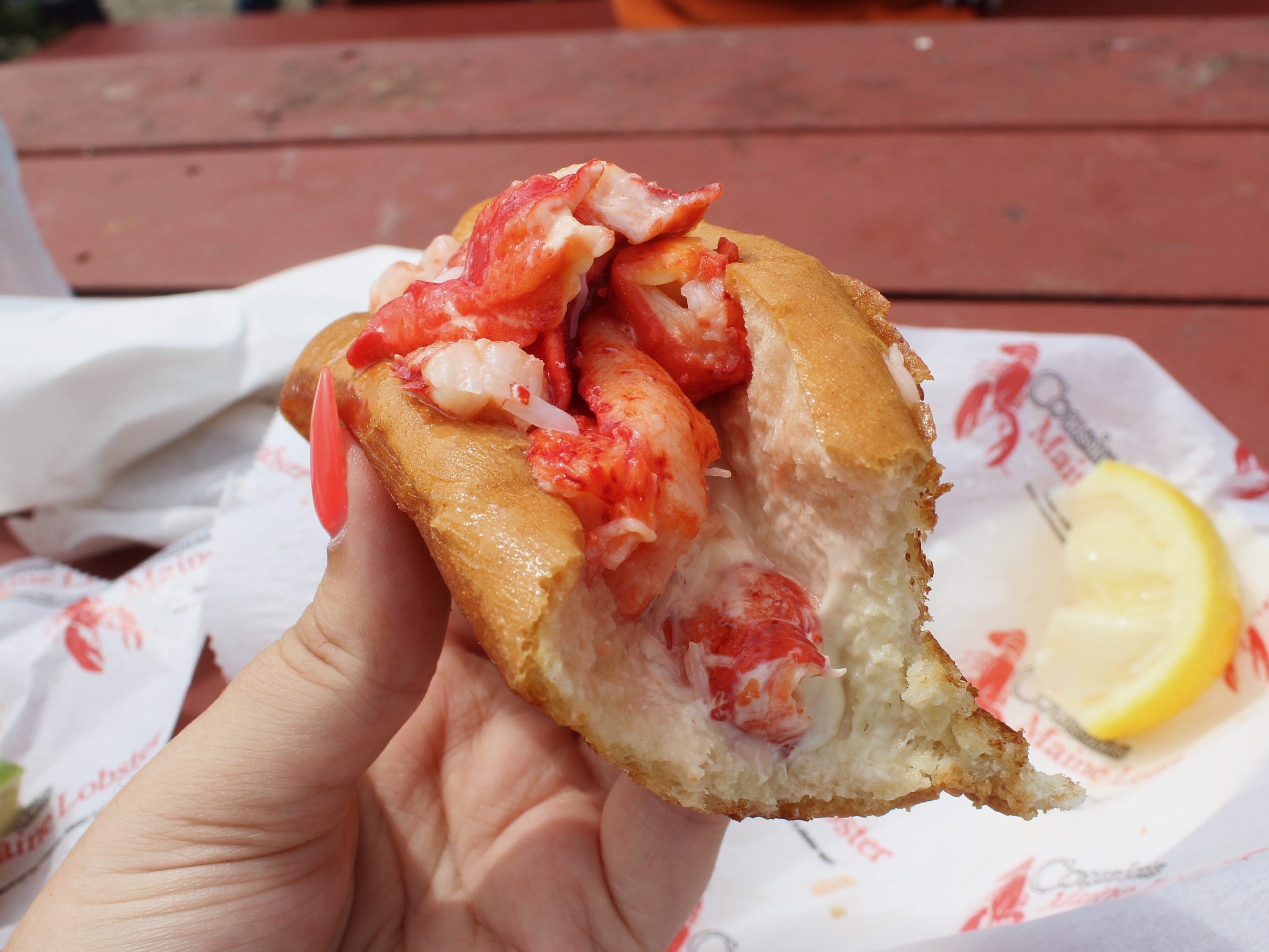 Cousins Maine Lobster roll
