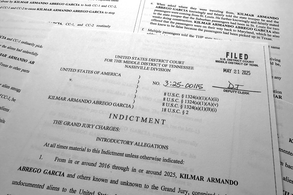 Indictment of Kilmar Armando Abrego Garcia for transporting undocumented aliens.