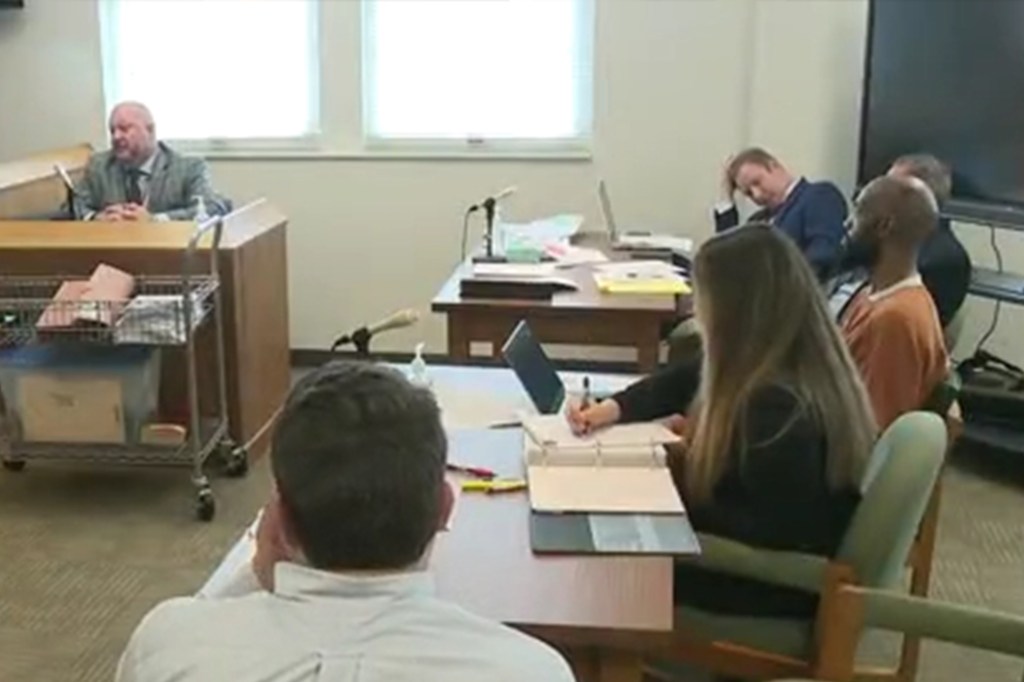 Jordan Willis and Ivory Carson appear in Platte County Circuit Court on July 24, 2025.