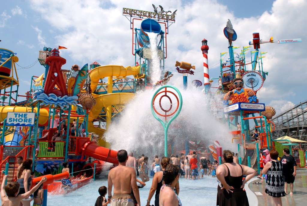 water spray at hersheypark