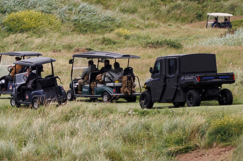 Golf Force One: Armour-plated cart follows Trump around course