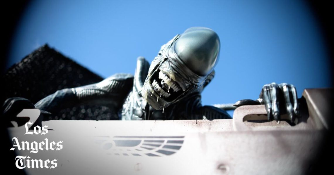 Go behind the scenes with the ‘Alien: Earth’ cast at Comic-Con 2025