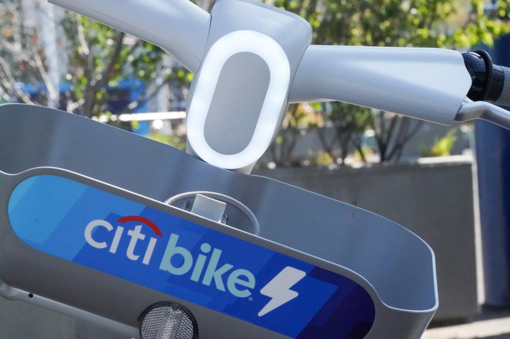 Citi Bike e-bike handlebars and basket.
