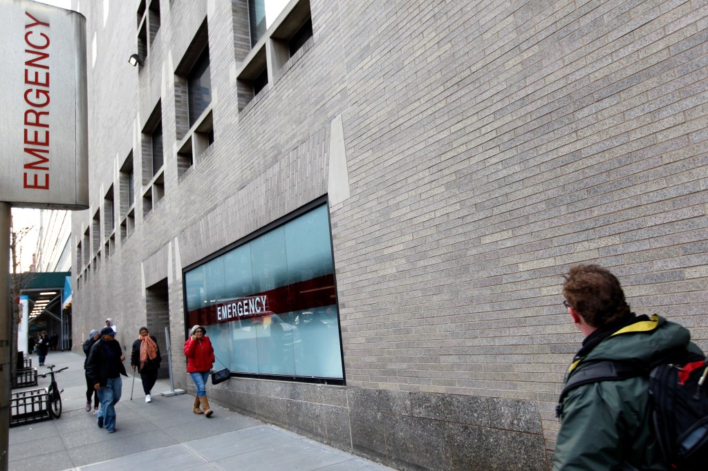 Mount Sinai Hospital emergency room entrance.
