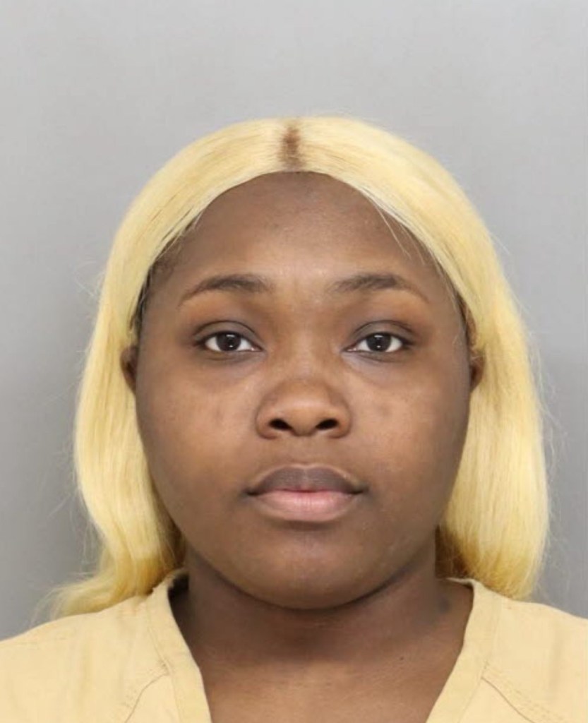 Mugshot of Dekyra Vernon.