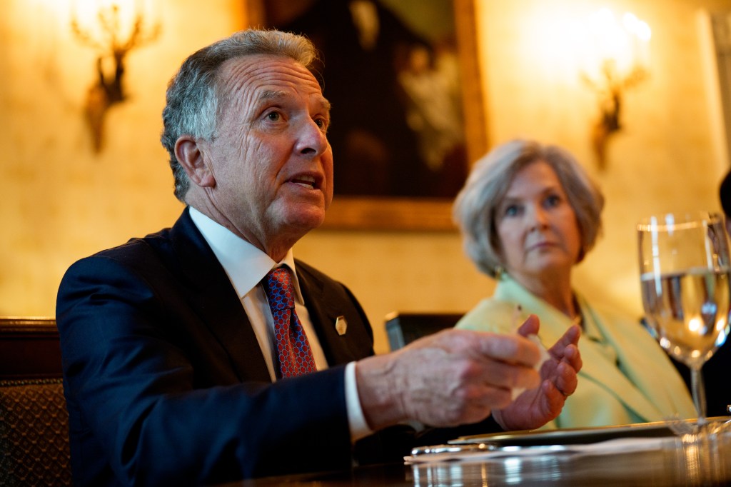 Steve Witkoff speaking at a White House meeting.