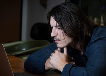 Robinhood is known for its meme-stock and crypto traders. Its CEO says users are embracing passive investing too.