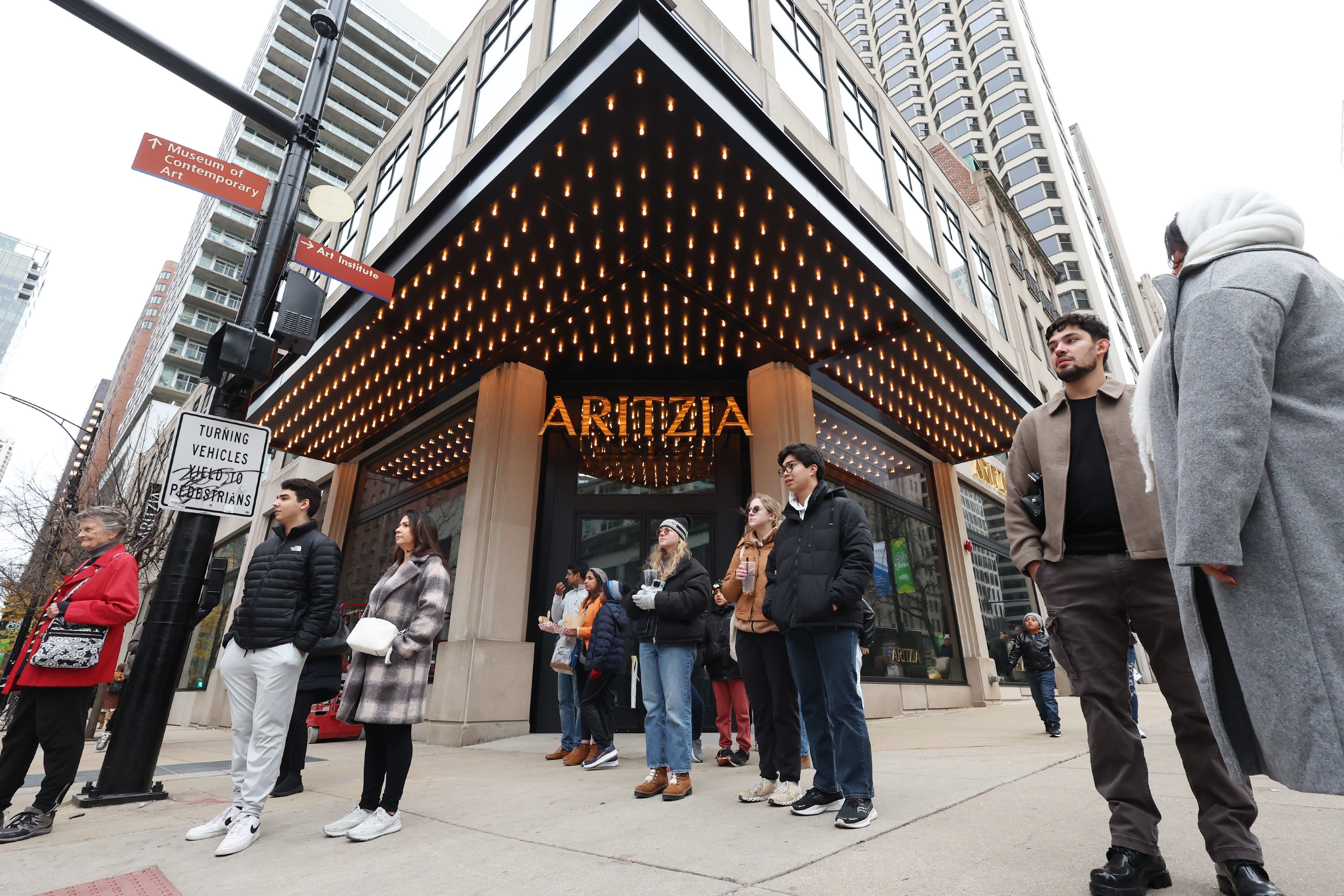 The exterior of the new Aritzia flagship store at 555 N. Michigan Ave. in Chicago.