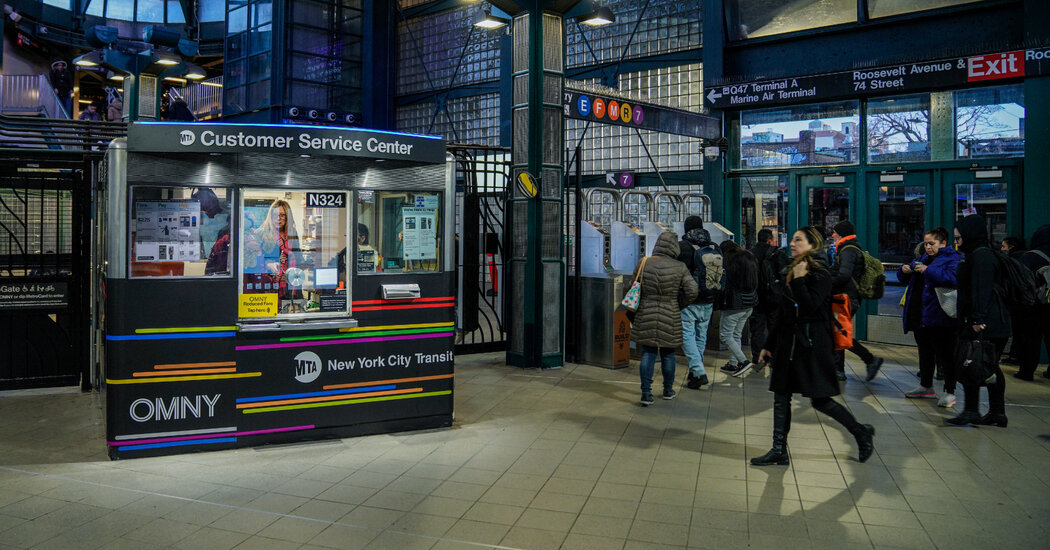 As MetroCard Phases Out, Riders Gripe About Its Replacement