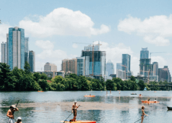 Austin, Texas: Over Three Dozen Bodies Found in Lake Since 2022, Prompting Fears of Serial Killer