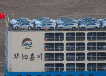 China’s Economy Slows Under Tariff Pressure