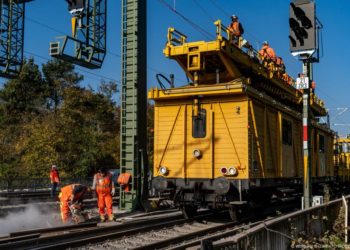 Germany updates: Railroad operator seeks modernization delay
