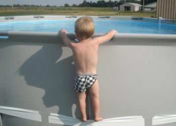 How toddlers are managing to climb into some above-ground pools, spurring massive recall