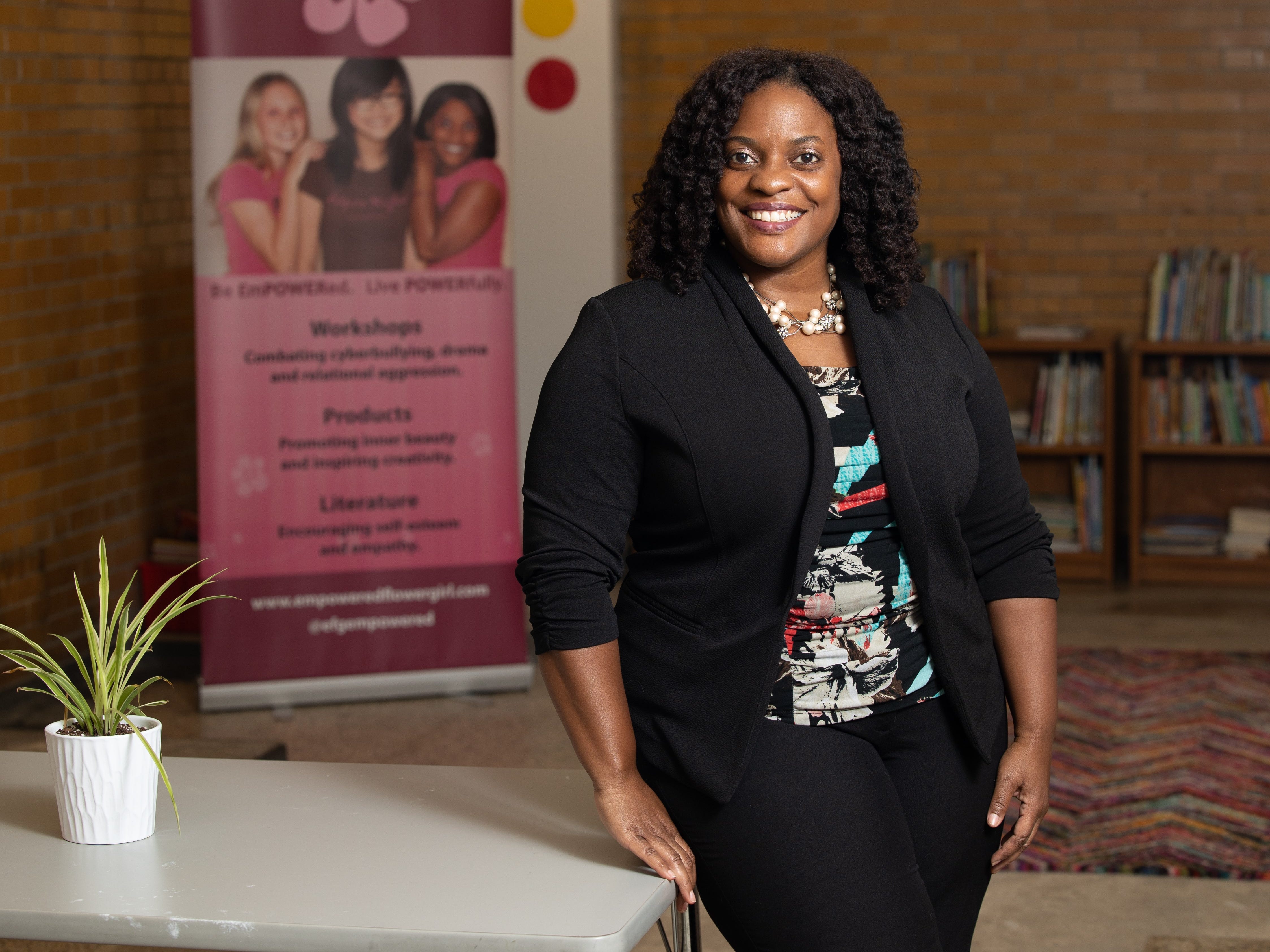 Rasheda Williams headshot