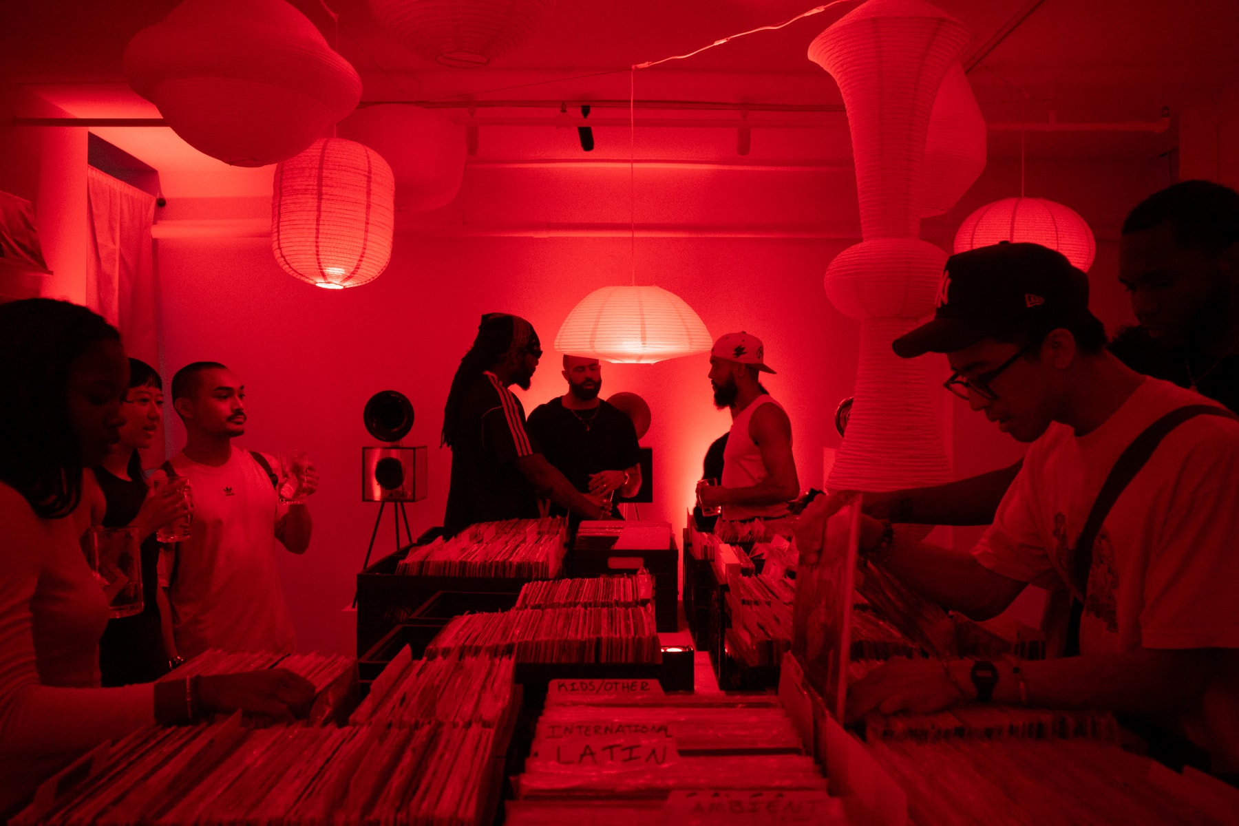 Toki Whisky Izakaya Hi-Fi Listening Experience Suntory Toki Japanese Whisky Silence Please 