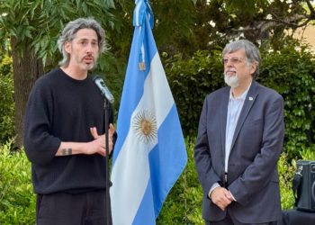 Jason Reitman Receives Screenplay Writing Award From Mar Del Plata Int’l Film Festival, Recounts Challenge Writing Full Name In Wet Cement