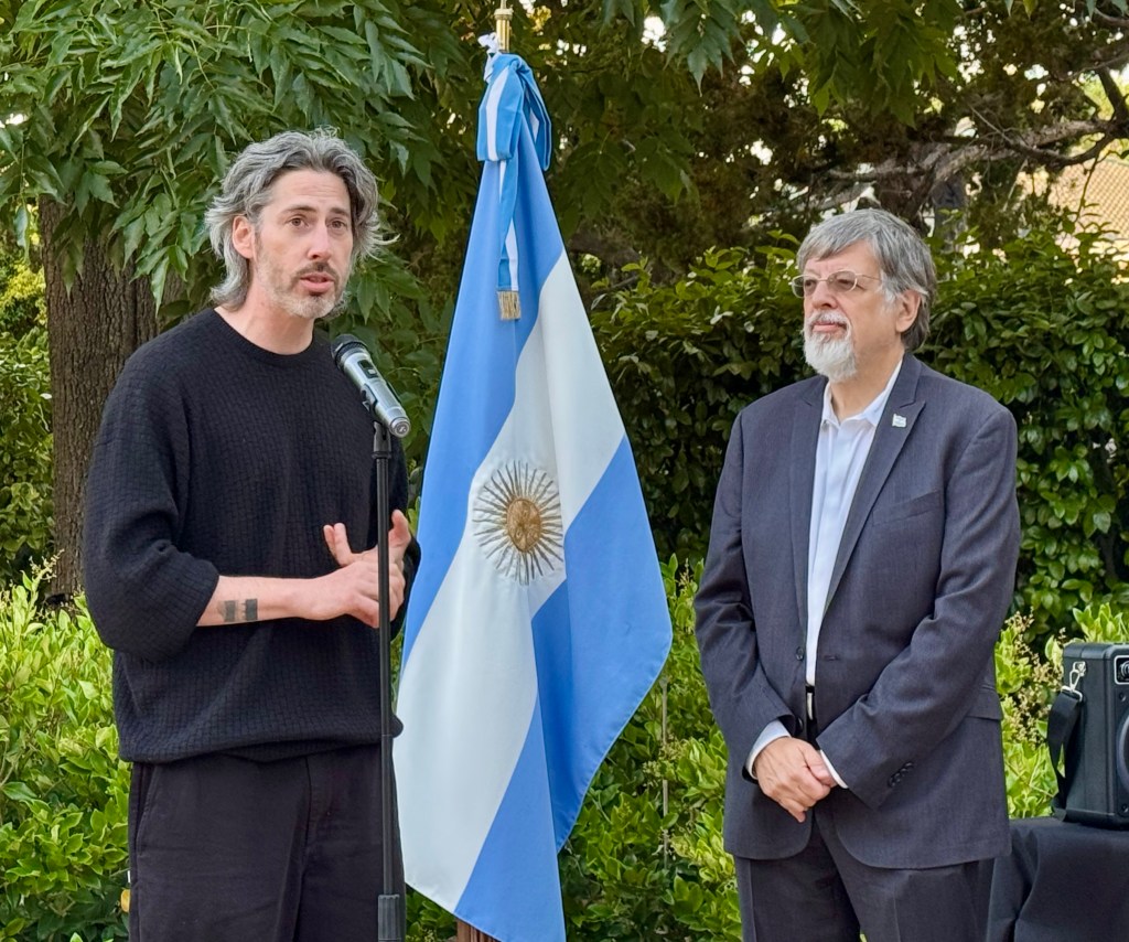 Jason Reitman Receives Screenplay Writing Award From Mar Del Plata Int’l Film Festival, Recounts Challenge Writing Full Name In Wet Cement