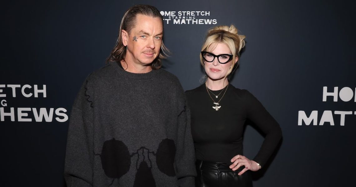 Kelly Osbourne Gets Engaged At Dad Ozzy’s Last Black Sabbath Show