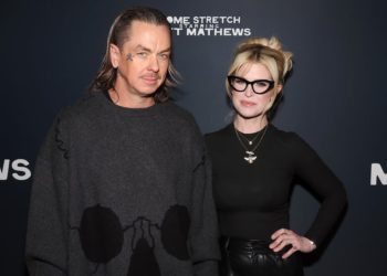 Kelly Osbourne Gets Engaged At Dad Ozzy’s Last Black Sabbath Show