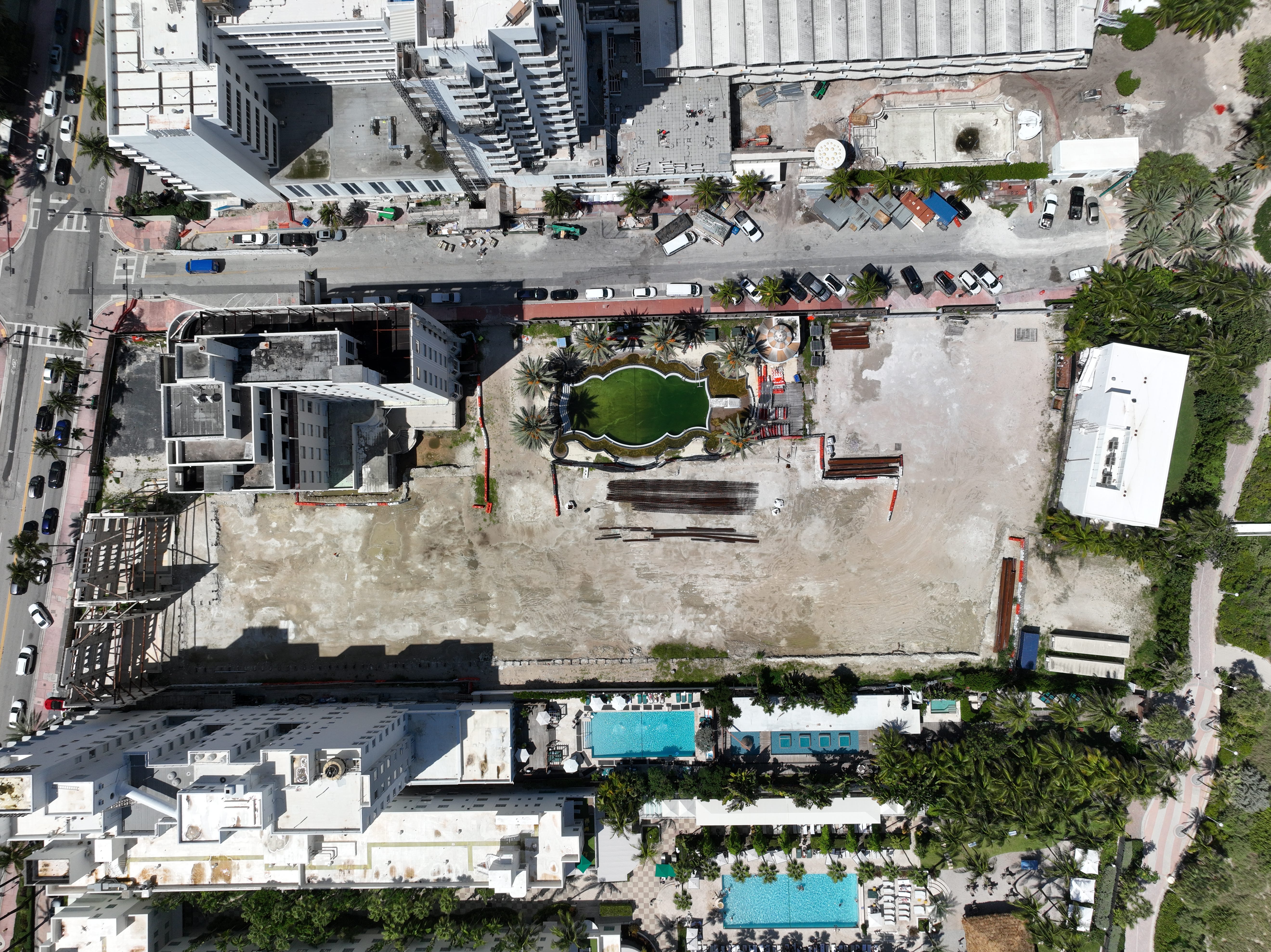 Ariel shot of Miami Beach hotel