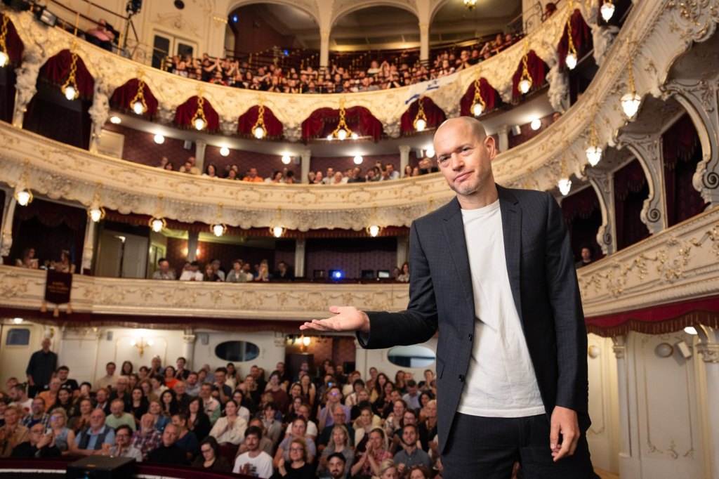 Nadav Lapid Explains The Thinking Behind His Controversial Cannes Hit ‘Yes!’: “I Don’t Understand The World Anymore” – Karlovy Vary Film Festival