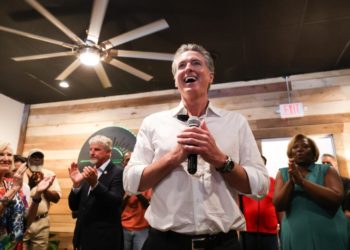 Newsom, mulling over 2028 presidential bid, woos Democratic faithful in South Carolina